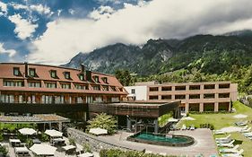 TRAUBE BRAZ Alpen Spa Golf Hotel